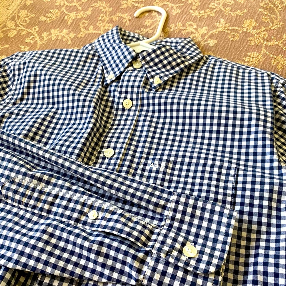 Abercrombie & Fitch Poplin Button-Up Shirt
